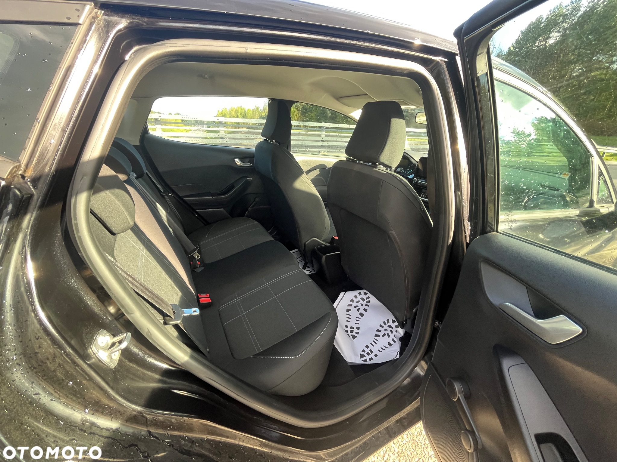 Ford Fiesta 1.1 COOL&CONNECT - 9