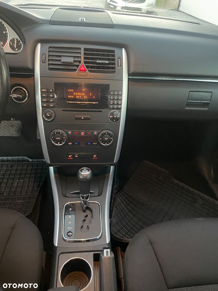 Mercedes-Benz Klasa B 200 CDI DPF Autotronic Special Edition - 12
