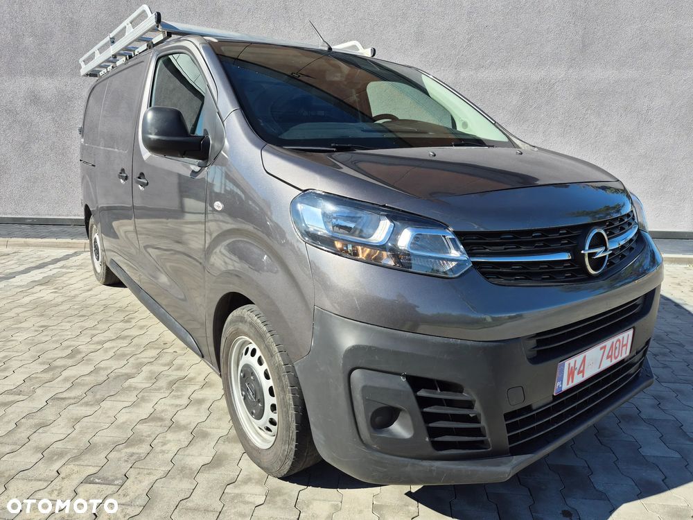 Opel Vivaro - 1