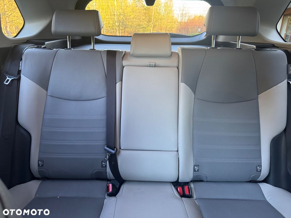 Toyota RAV4 2.5 Hybrid Executive 4x2 - 35