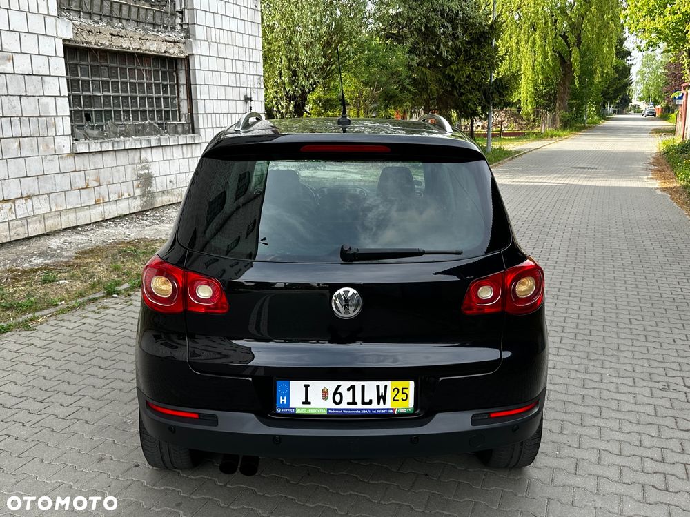 Volkswagen Tiguan 1.4 TSI BlueMotion Technology Exclusive - 6