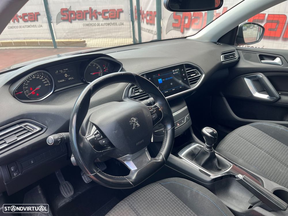 Peugeot 308 1.2 PureTech Style - 8
