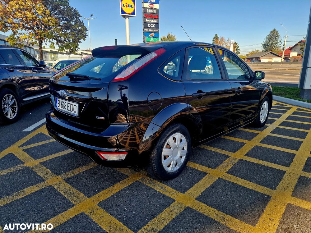 Ford Focus 1.6 TDCi Ambiente - 4