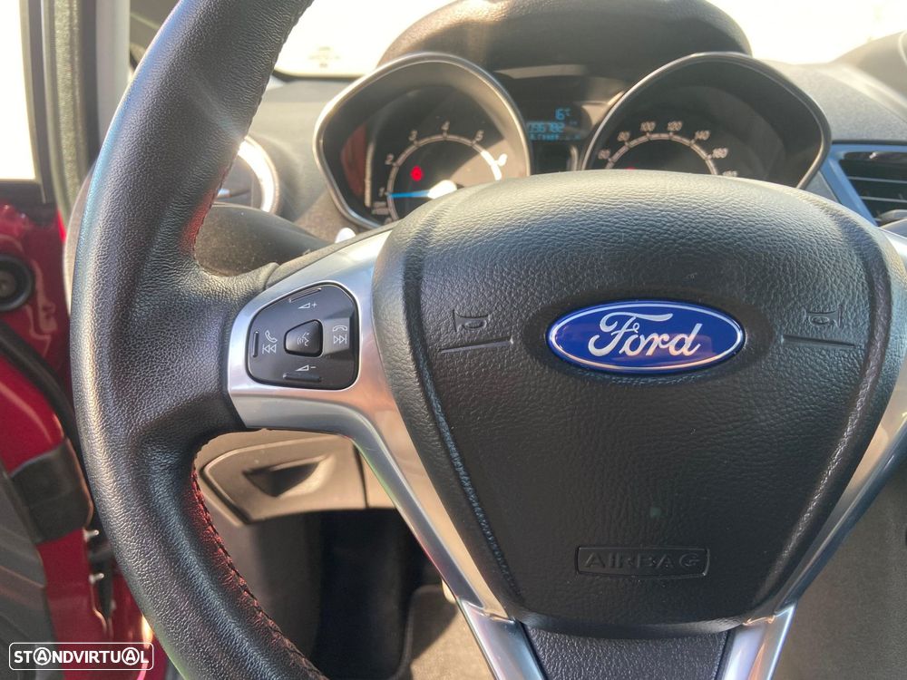 Ford Fiesta 1.0 EcoBoost S&S COOL&CONNECT - 14