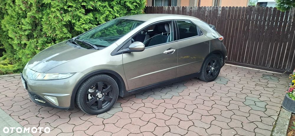Honda Civic 1.8i-VTEC Sport - 10