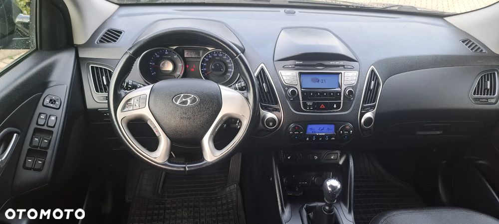 Hyundai ix35 - 24