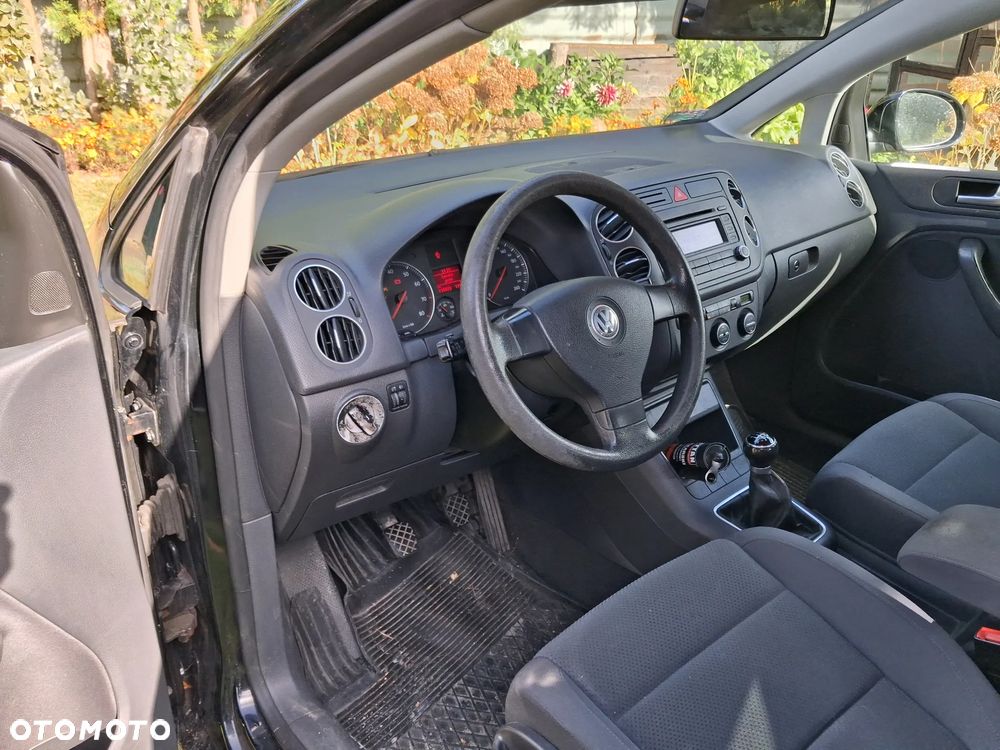 Volkswagen Golf - 4
