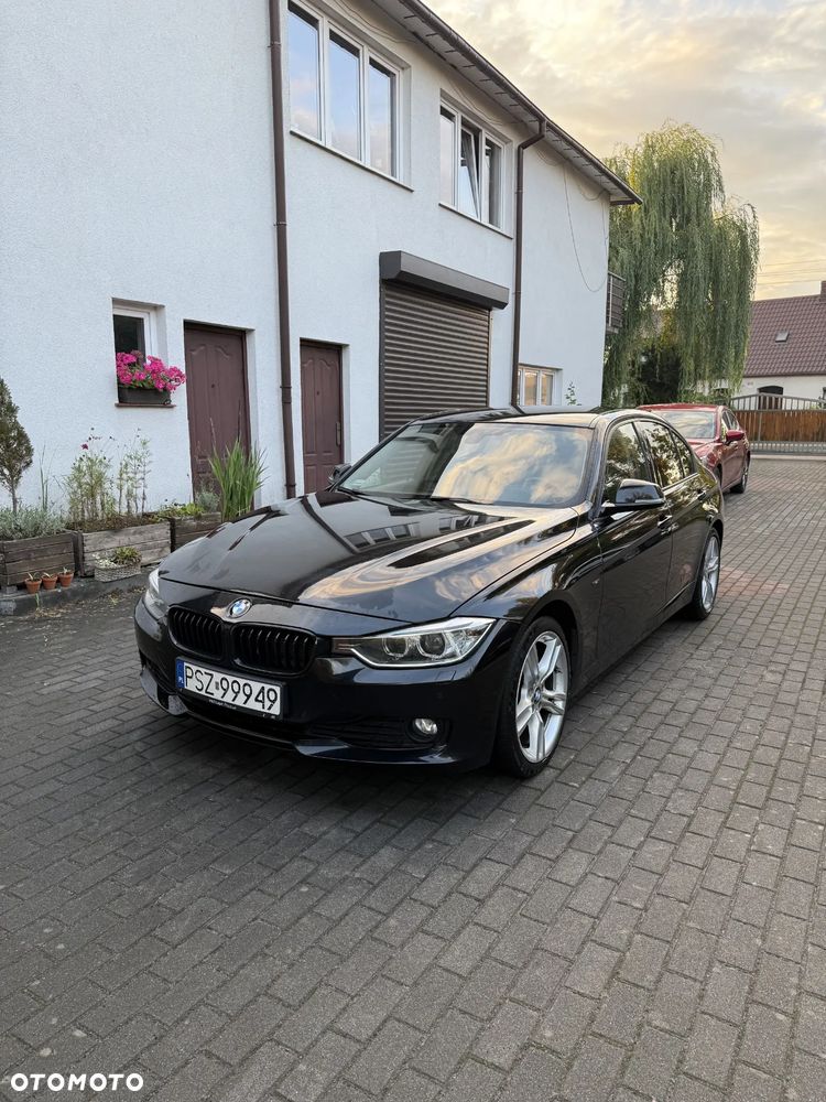 BMW Seria 3 320d Sport Line - 6