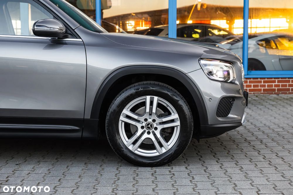 Mercedes-Benz GLB 200 Style 7G-DCT - 11