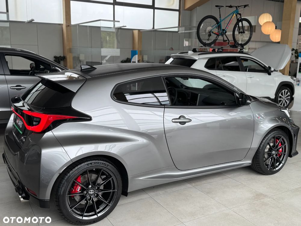 Toyota Yaris GR 1.6 Dynamic - 6