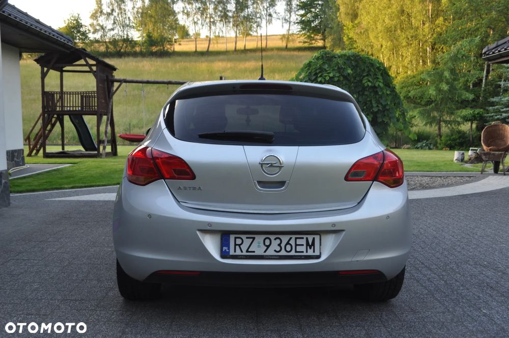 Opel Astra 1.6 Cosmo - 14