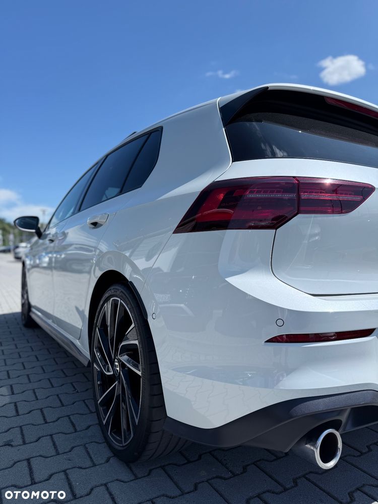 Volkswagen Golf VIII 2.0 TSI GTI DSG - 8