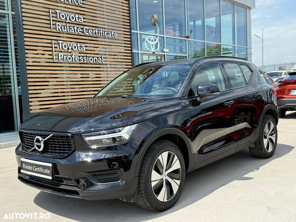 Volvo XC 40 T5 Twin Engine DKG Momentum Pro - 3