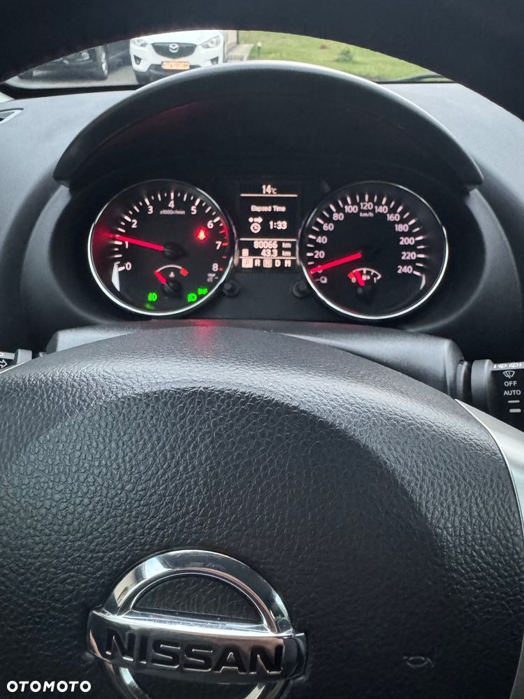 Nissan Qashqai 2.0 4 x 4 CVT 360 - 16