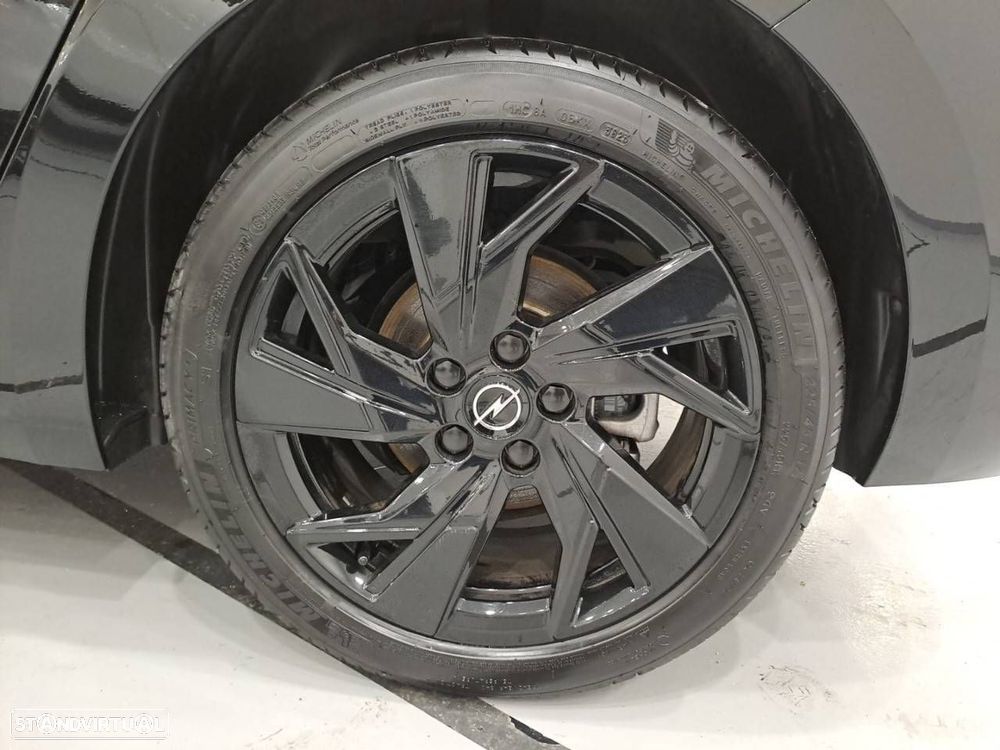 Opel Astra 1.5 D GS Aut. - 11