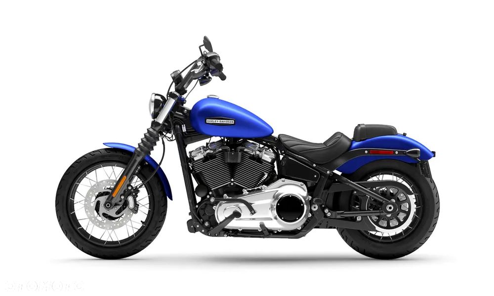 Harley-Davidson Softail Street Bob - 11