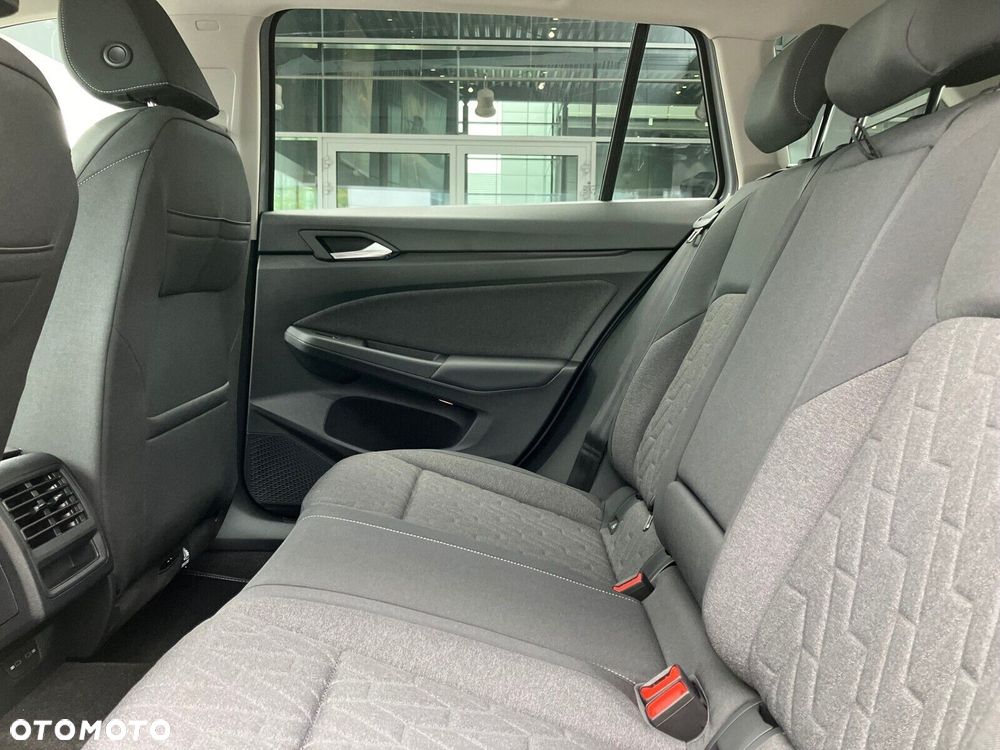 Volkswagen Golf - 12