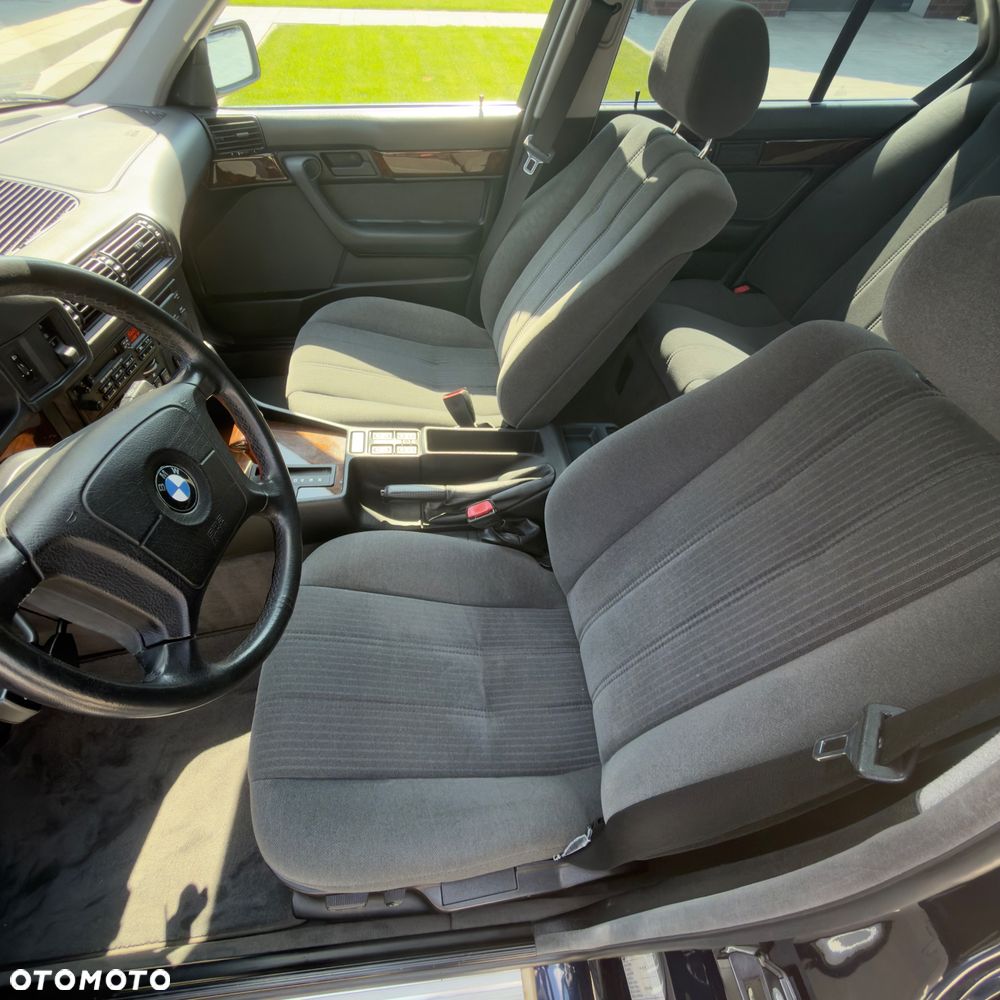 BMW Seria 5 530i V8 - 19