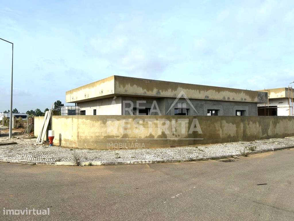 Palmela- Urb. Bela Vista- Moradia Isolada Térrea de 5 Assoalhadas - Grande imagem: 3/11