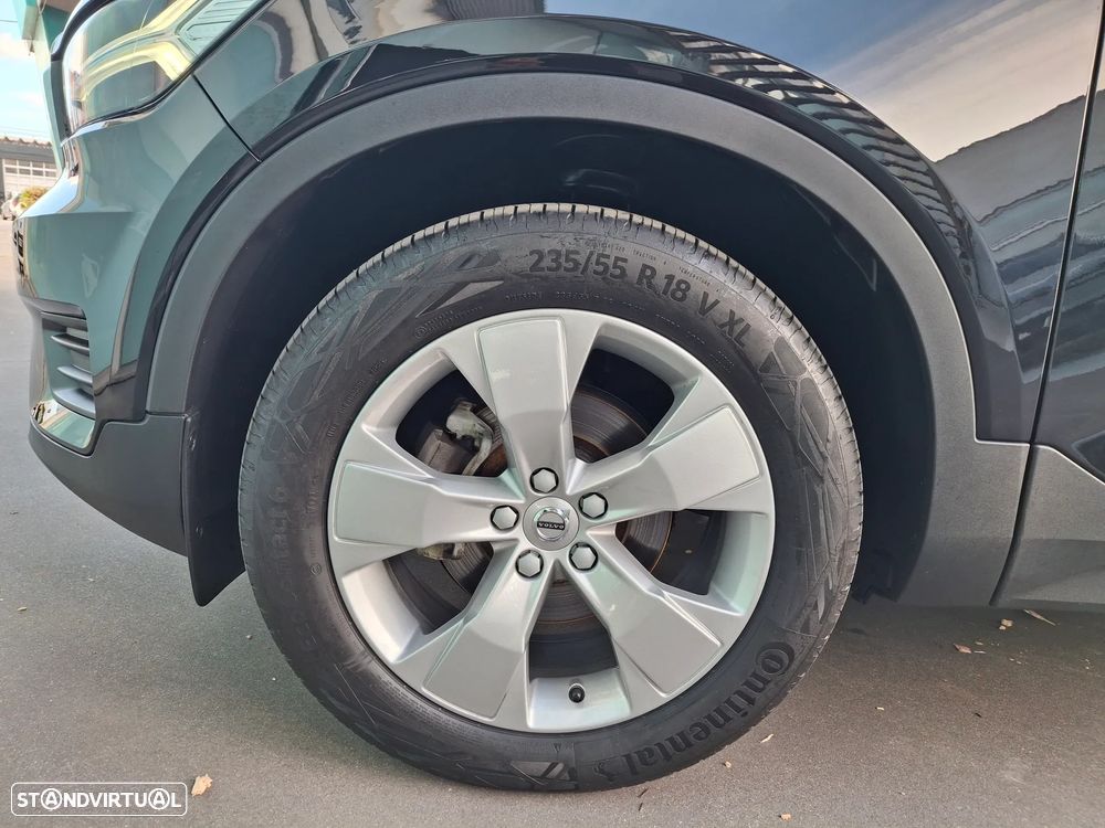 Volvo XC 40 1.5 T3 Momentum Geartronic - 26