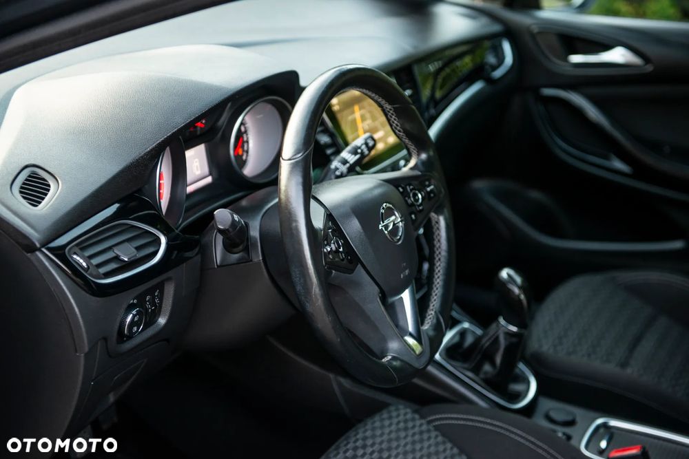 Opel Astra 1.4 Turbo Edition - 20