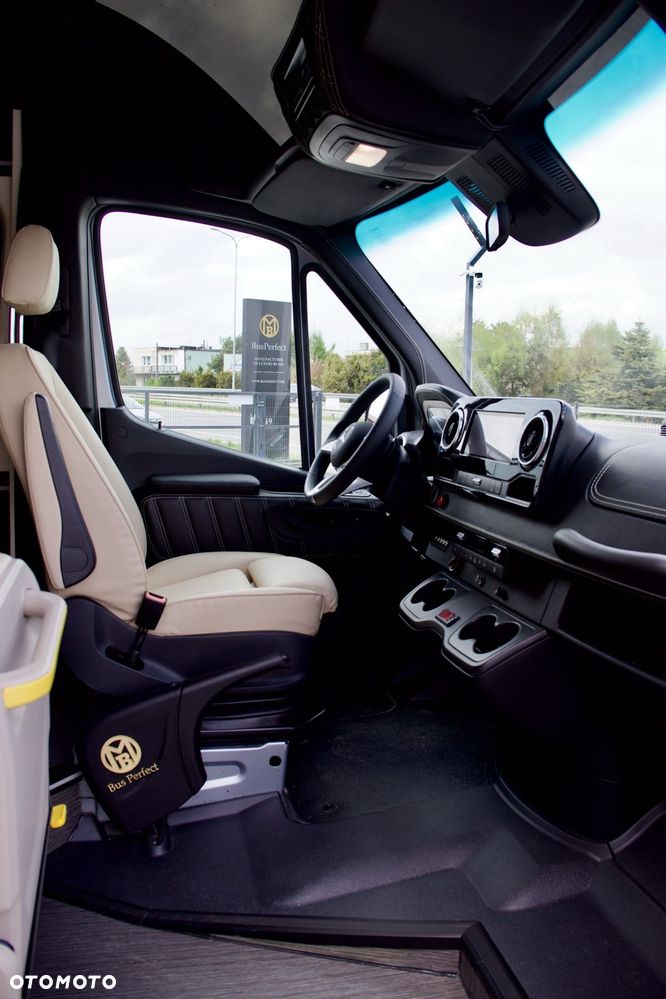 Mercedes-Benz Sprinter 519 - 29