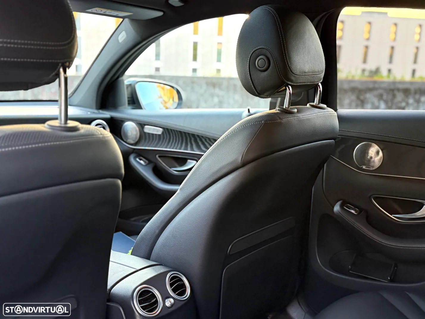Mercedes-Benz GLC 250 d Coupe 4Matic 9G-TRONIC AMG Line - 13