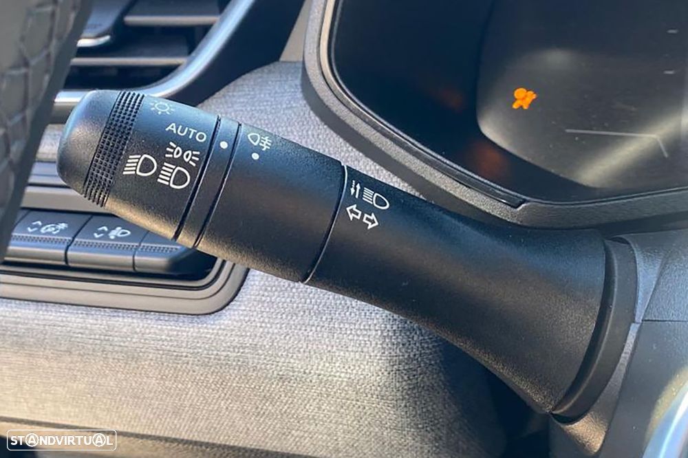 Renault Clio 1.0 TCe Evolution - 9