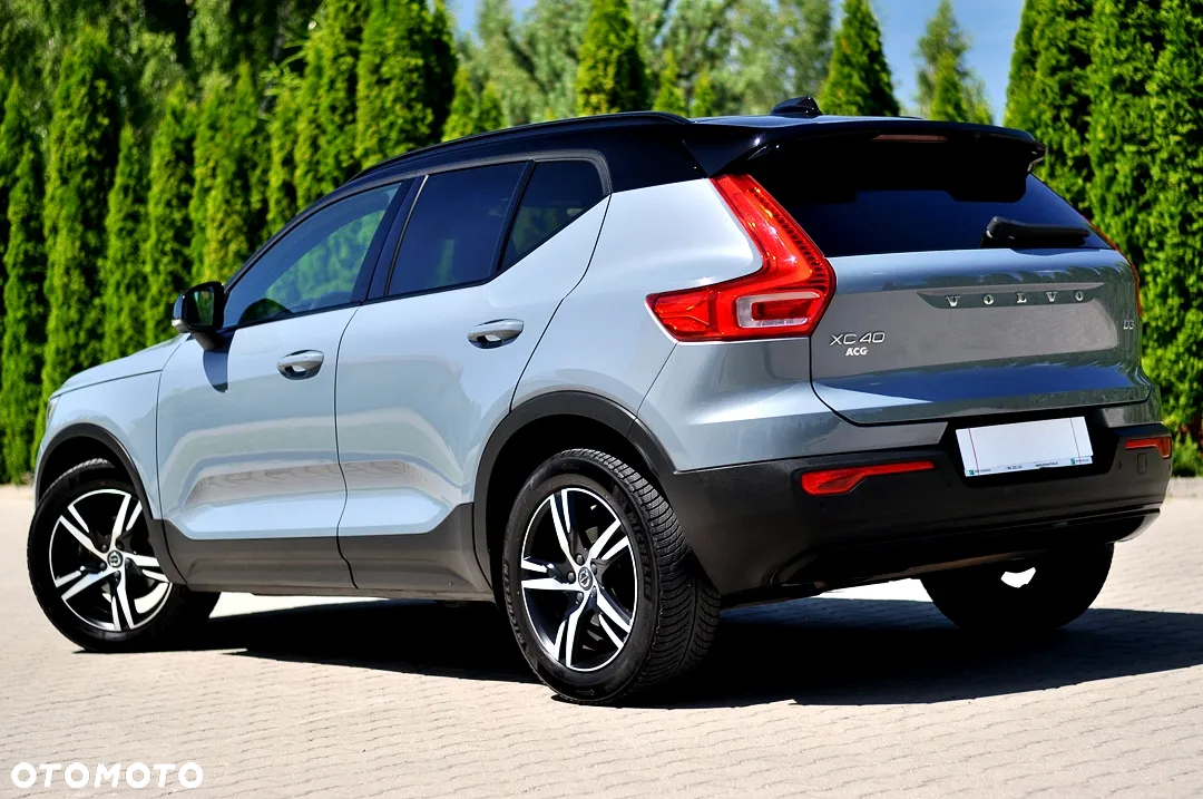Volvo XC 40 D3 R-Design - 3