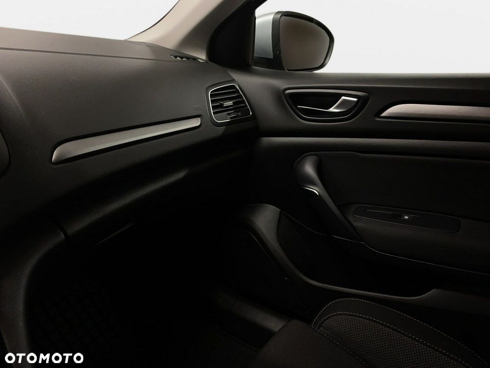 Renault Megane - 25