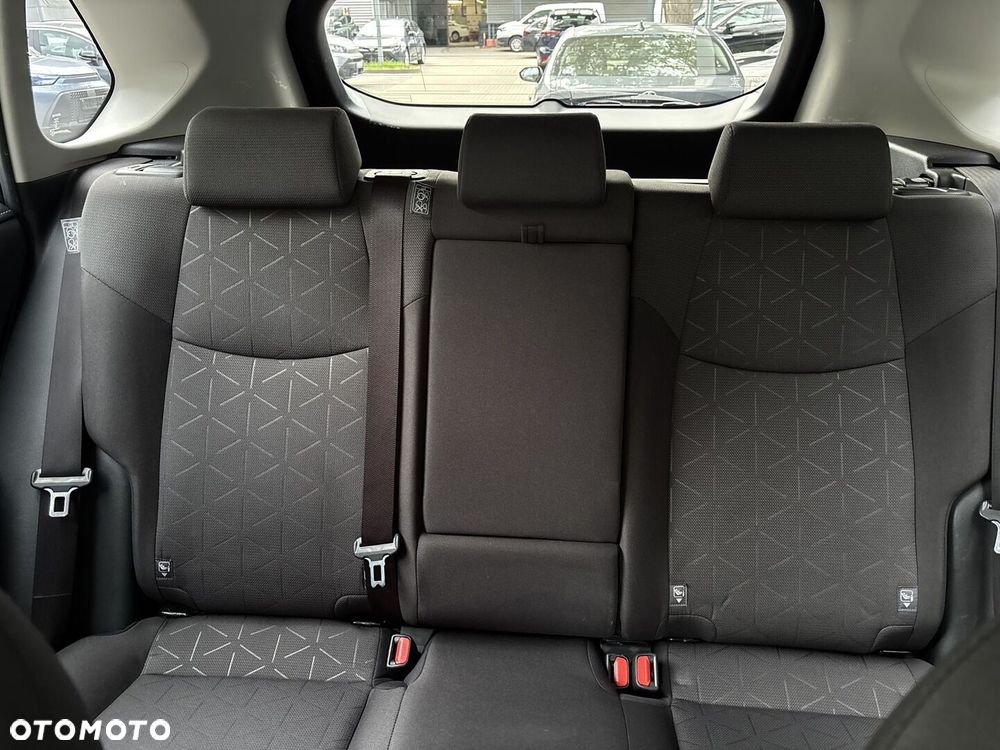 Toyota RAV4 - 12