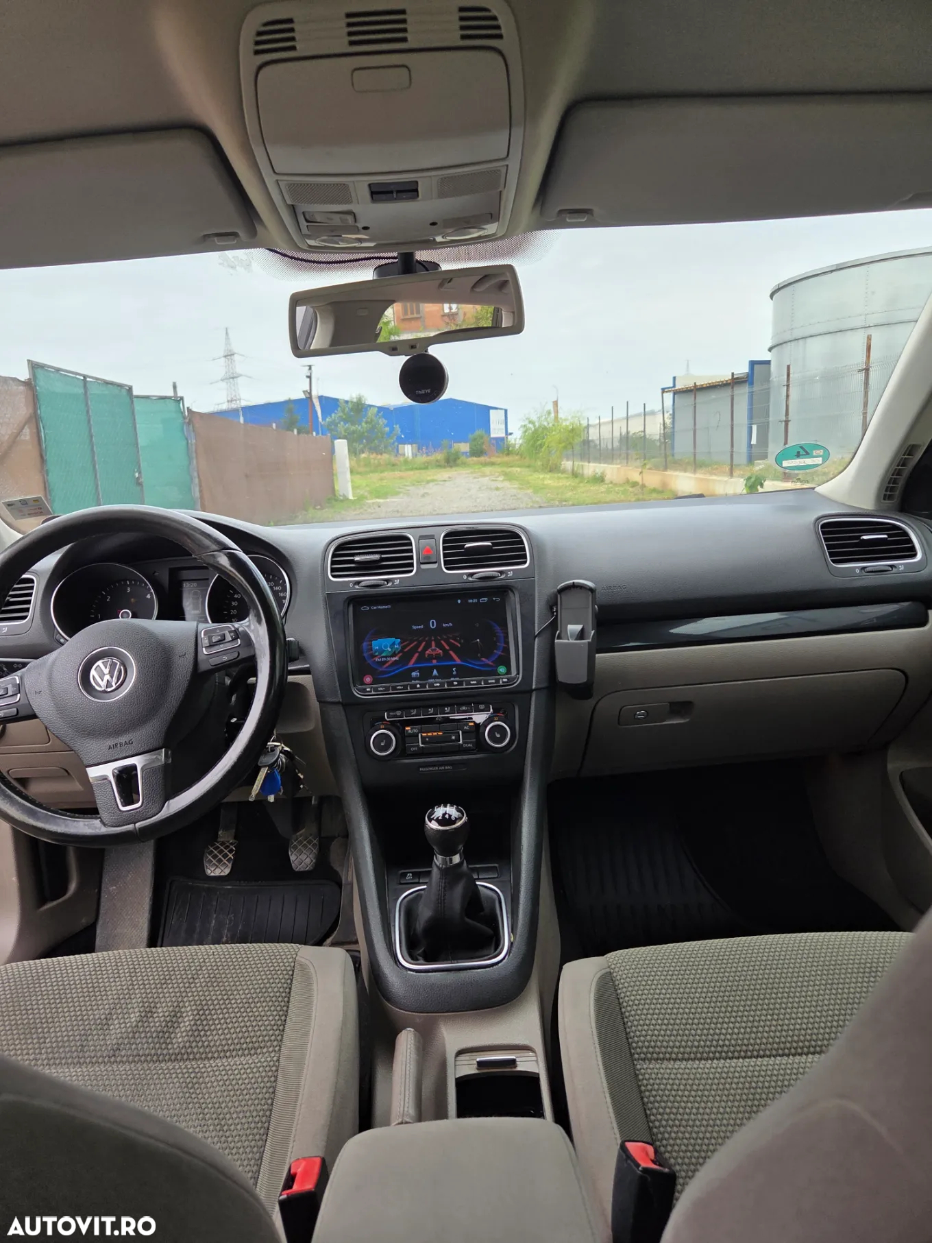 Volkswagen Golf 2.0 TDI DPF Comfortline - 3