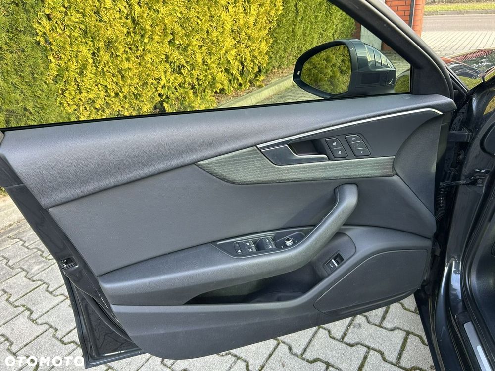 Audi A4 Limousine 2.0 TFSI ultra S tronic - 31