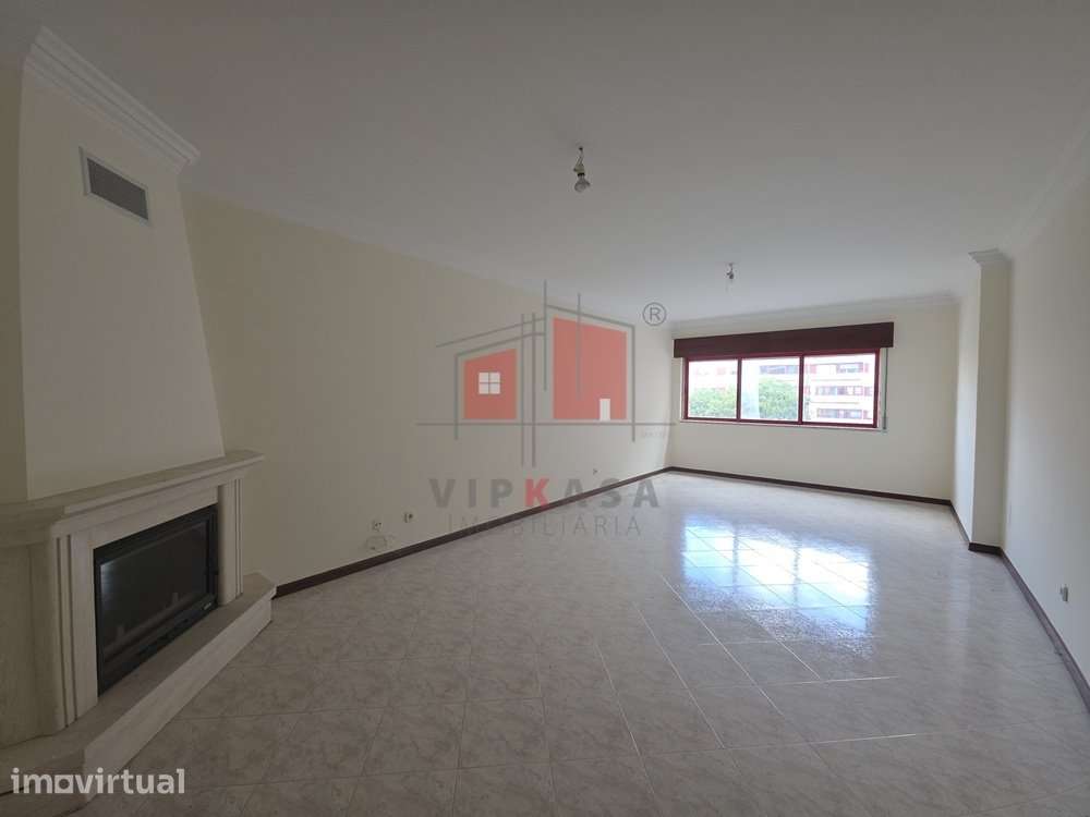 Apartamento T2 com Garagem - Grande imagem: 5/13