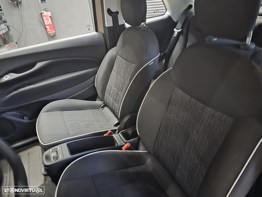 Fiat 500e 23,8kWh ICON - 9