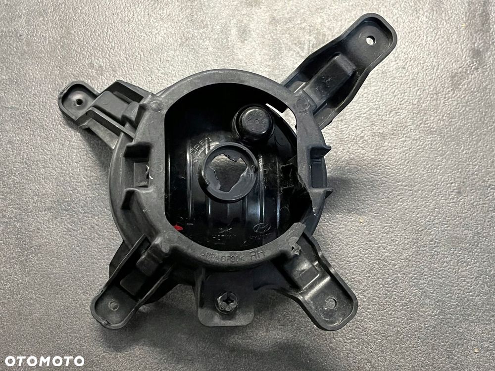 Halogen prawy HYUNDAI TUCSON IX35 zwykły - 2