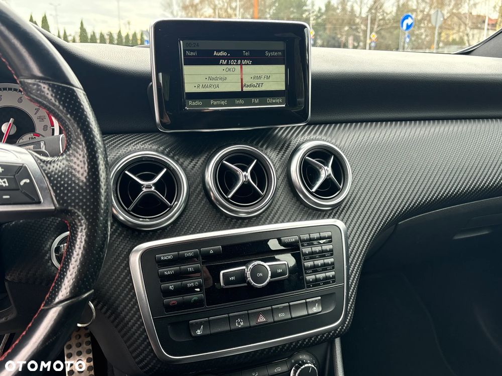 Mercedes-Benz Klasa A 180 7G-DCT AMG Line - 26