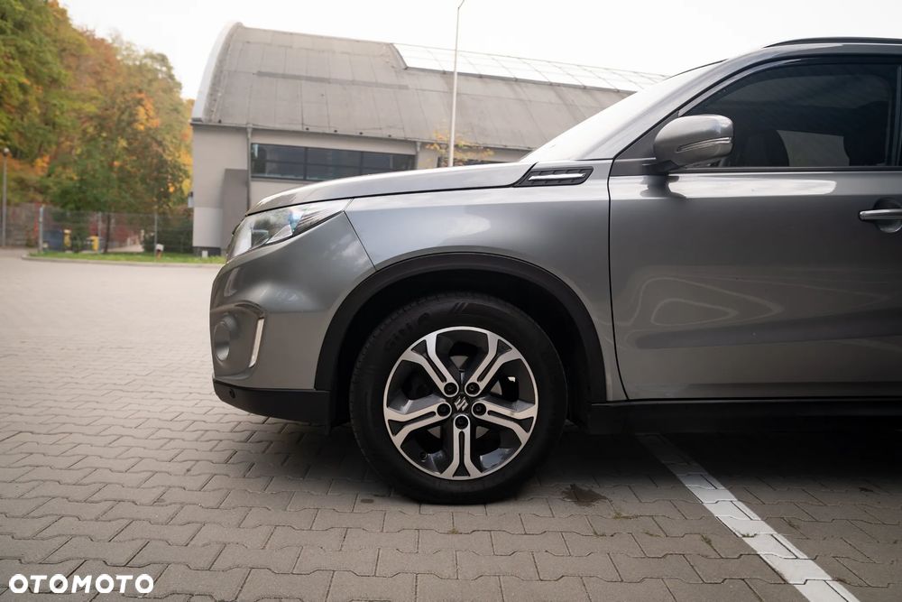 Suzuki Vitara - 12