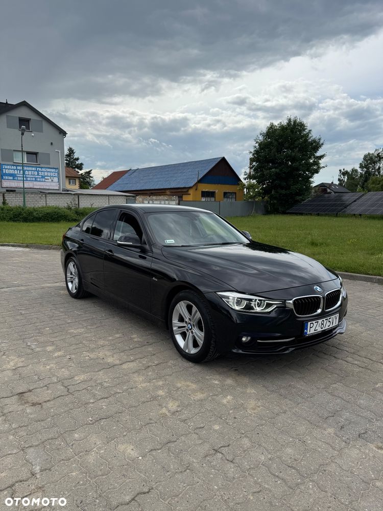 BMW Seria 3 318i Sport Line - 8