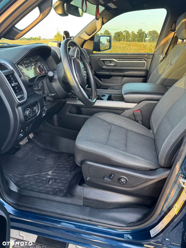RAM 1500 5.7 Crew Cab Bighorn - 10