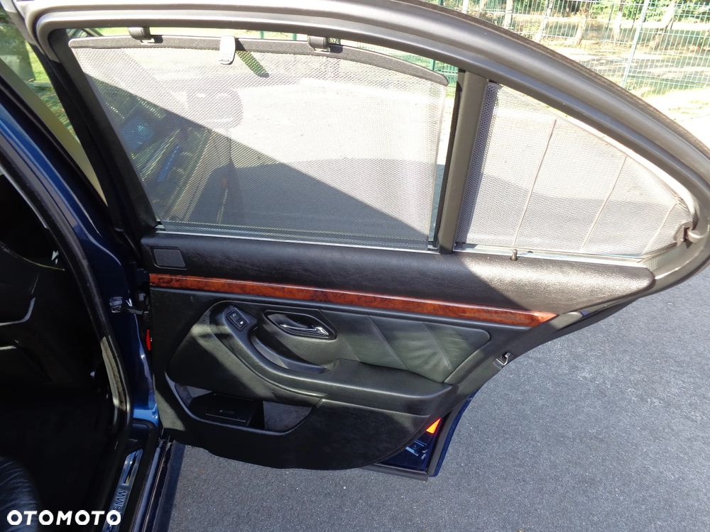 BMW Seria 5 - 40