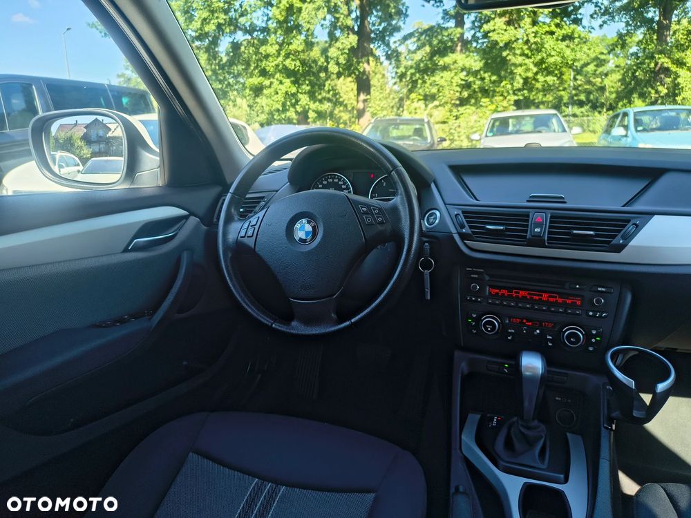 BMW X1 xDrive20d Sport Line - 26