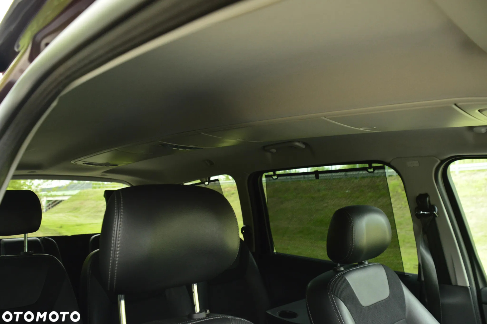 Ford Galaxy 2.0 TDCi DPF Champions Edition - 24