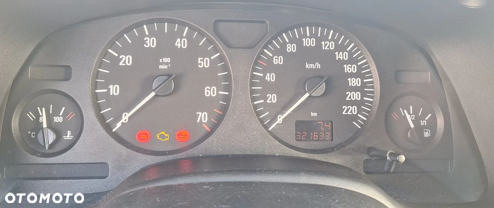 Opel Astra 1.4 Enjoy - 11