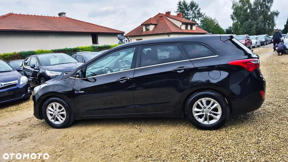 Hyundai i30 1.6 GDI BlueDrive Premium - 23