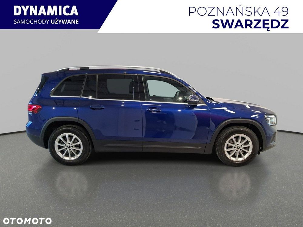 Mercedes-Benz GLB - 9