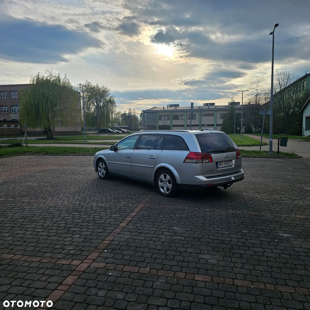 Opel Vectra 2004