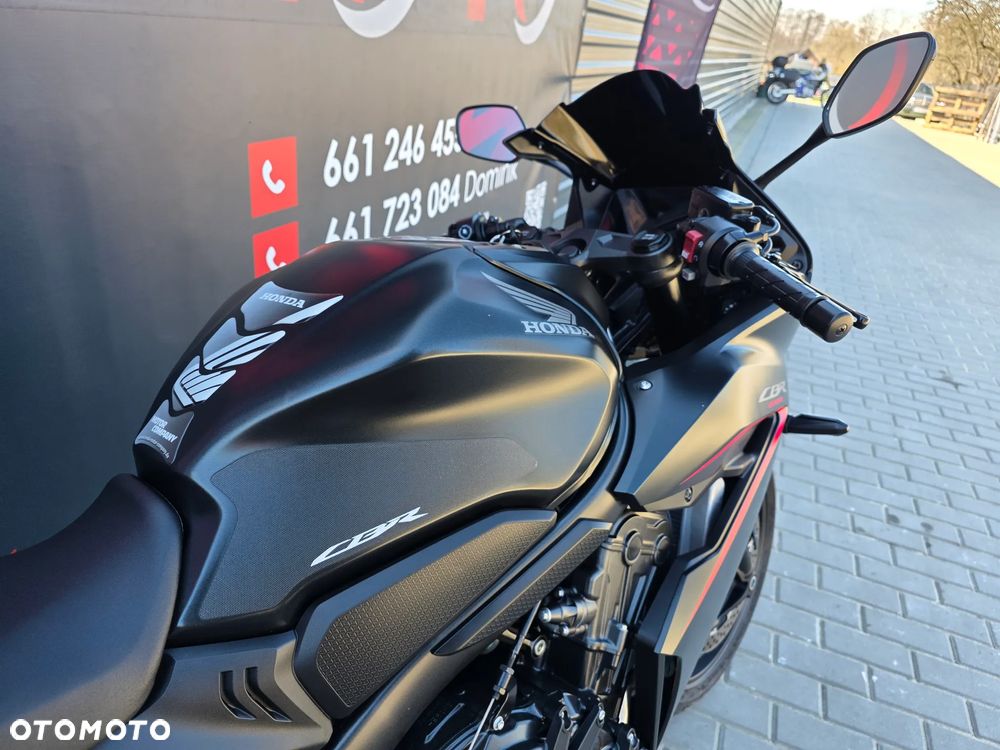 Honda CBR - 28