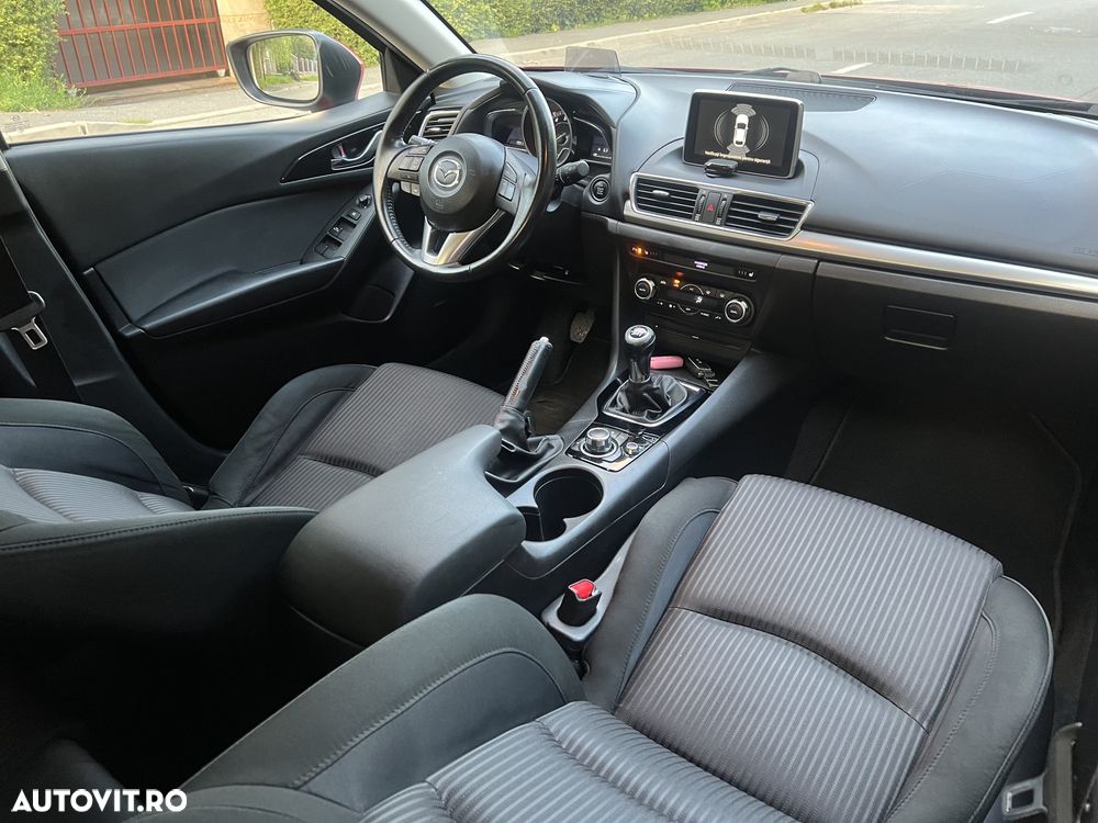 Mazda 3 G120 Revolution - 6
