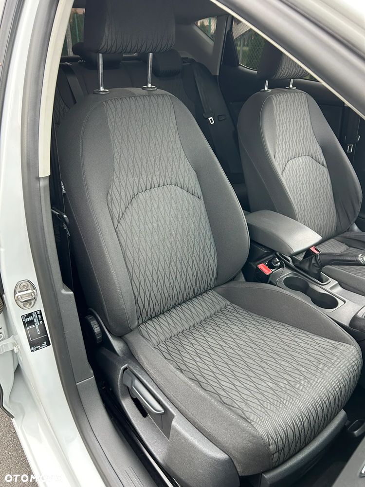 Seat Leon 1.6 TDI Reference - 10